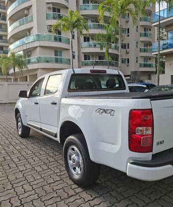CHEVROLET S10 2.8 16V TURBO DIESEL LS CD 4X4 MANUAL CHEVROLET S10 2.8 16V TURBO DIESEL LS CD 4X4 MANUAL